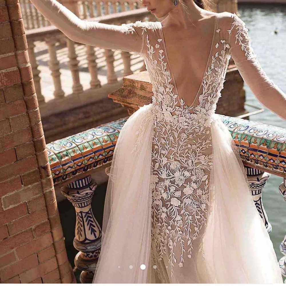 Berta Bridal 18-116 Overskirt only, gorgeous! - Picture 3 of 10